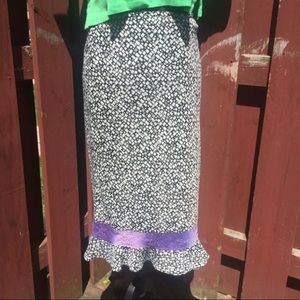 Vintage 90’s Black and White Skirt
